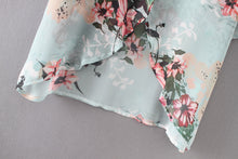 Load image into Gallery viewer, Floral Chiffon Kimono Blouse